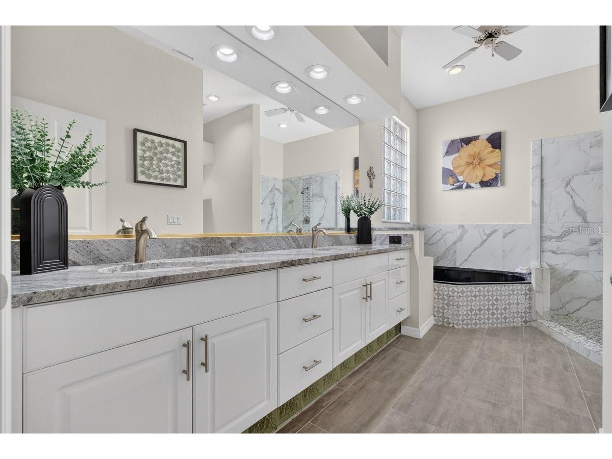 941 George Hecker Drive South Daytona FL 32119 FC318629 image25