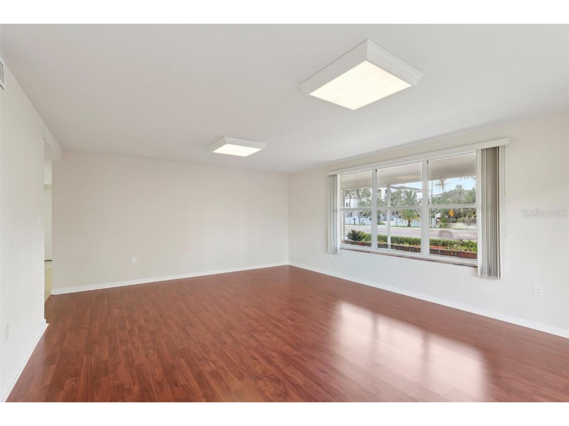 941 Gulf Boulevard Belleair Beach FL 33786 - BELLEAIR BEACH TB8419416 image10