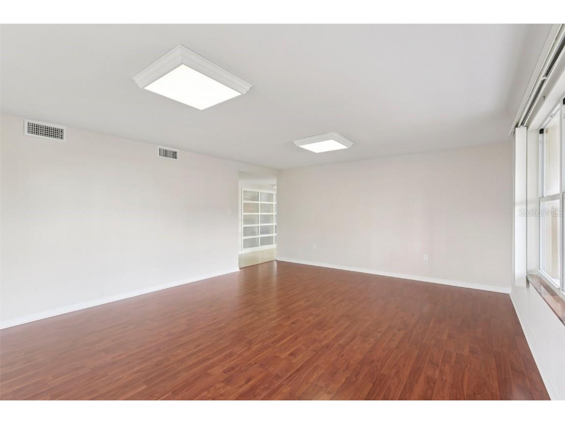 941 Gulf Boulevard Belleair Beach FL 33786 - BELLEAIR BEACH TB8419416 image11