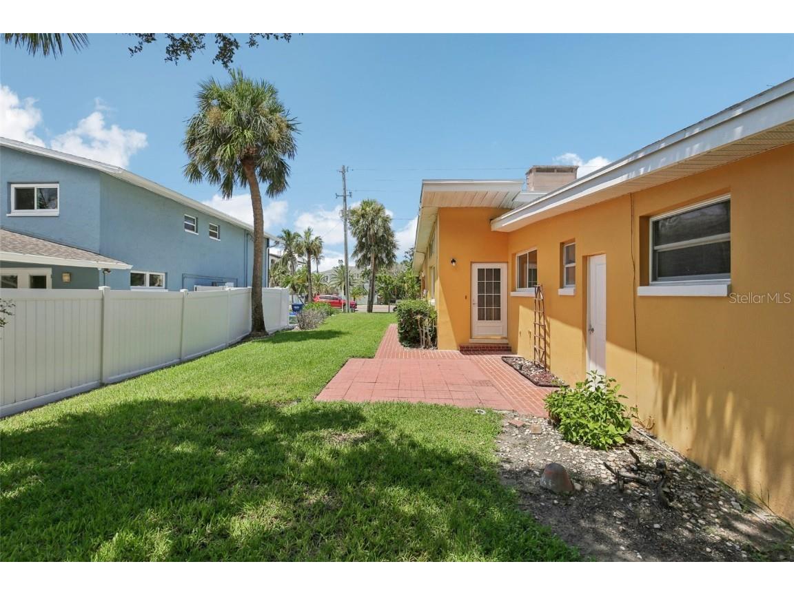 941 Gulf Boulevard Belleair Beach FL 33786 - BELLEAIR BEACH TB8419416 image55