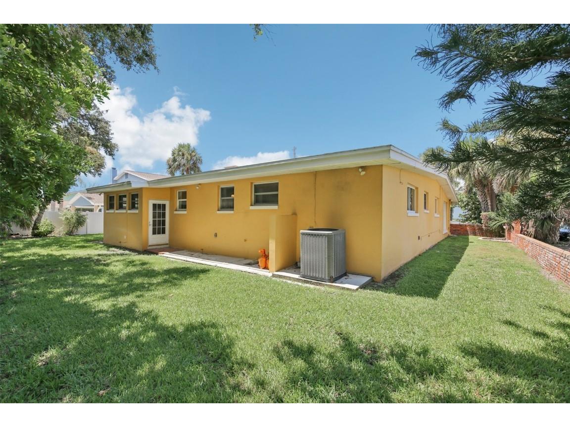 941 Gulf Boulevard Belleair Beach FL 33786 - BELLEAIR BEACH TB8419416 image56