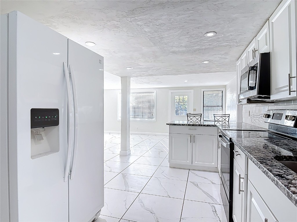 941 Hartford Avenue Daytona Beach FL 32117 V4946051 image16