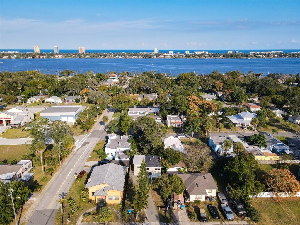 941 Hartford Avenue Daytona Beach FL 32117 V4946051 image43