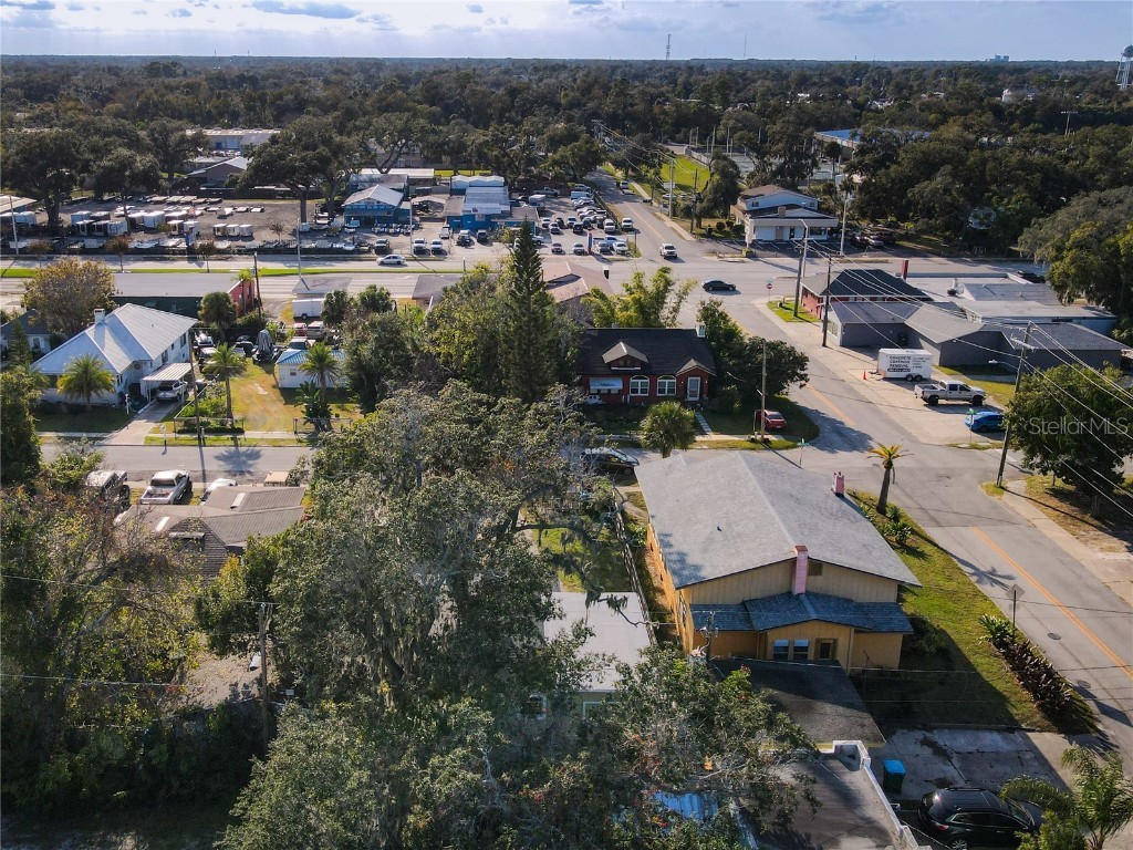 941 Hartford Avenue Daytona Beach FL 32117 V4946051 image46