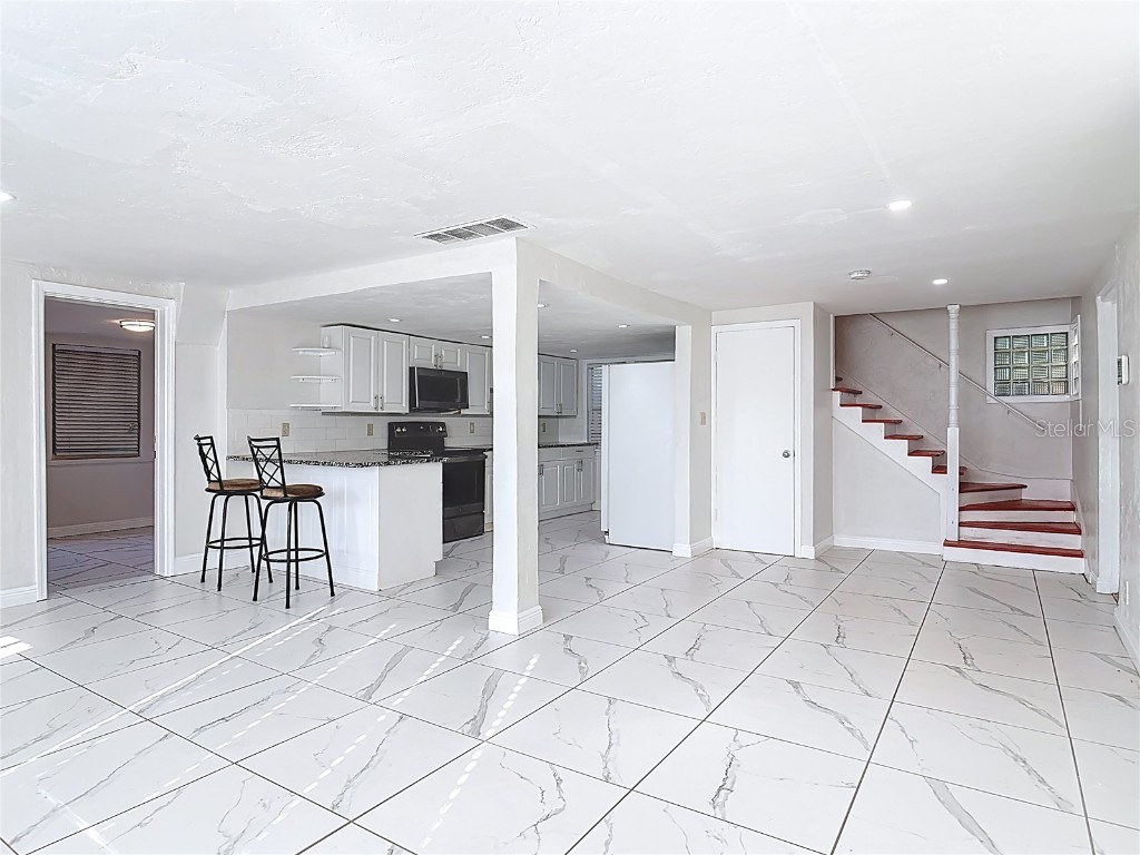 941 Hartford Avenue Daytona Beach FL 32117 V4946051 image8