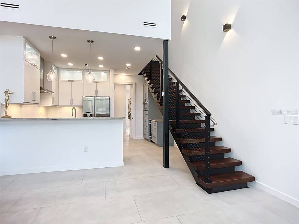 941 N Osprey Avenue Sarasota FL 34236 A4647524 image18