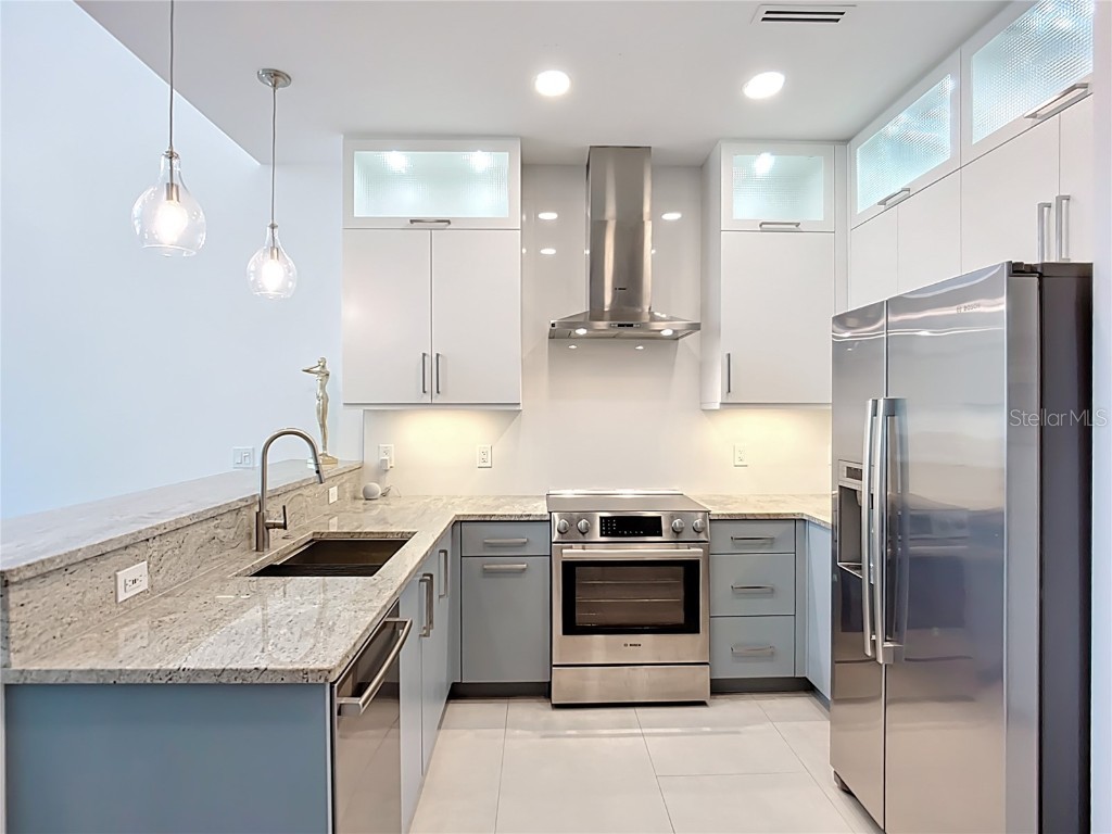 941 N Osprey Avenue Sarasota FL 34236 A4647524 image22