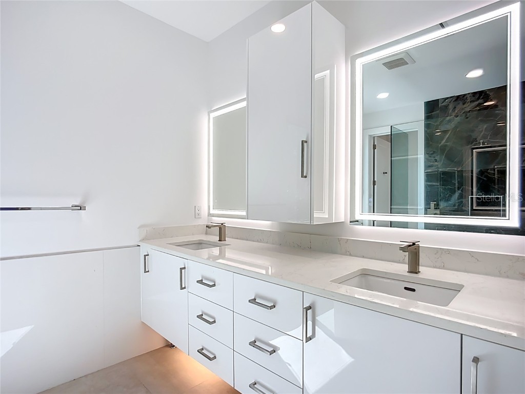 941 N Osprey Avenue Sarasota FL 34236 A4647524 image36