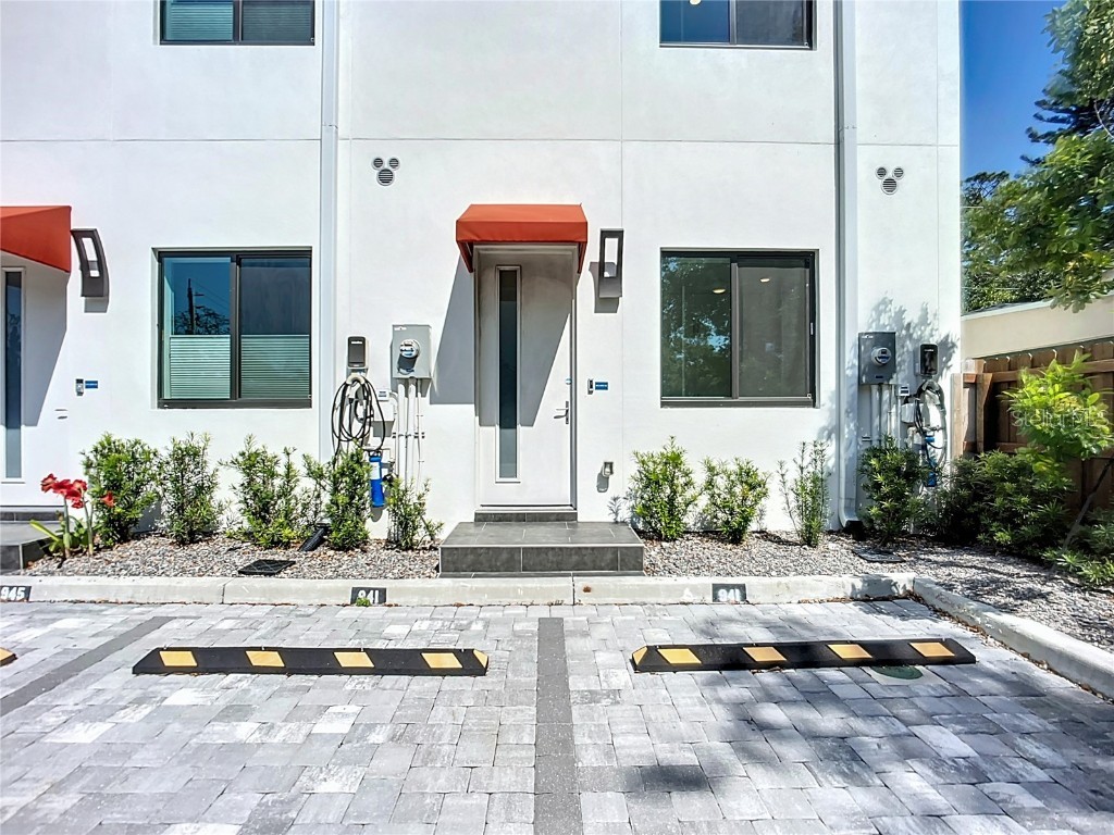 941 N Osprey Avenue Sarasota FL 34236 A4647524 image43