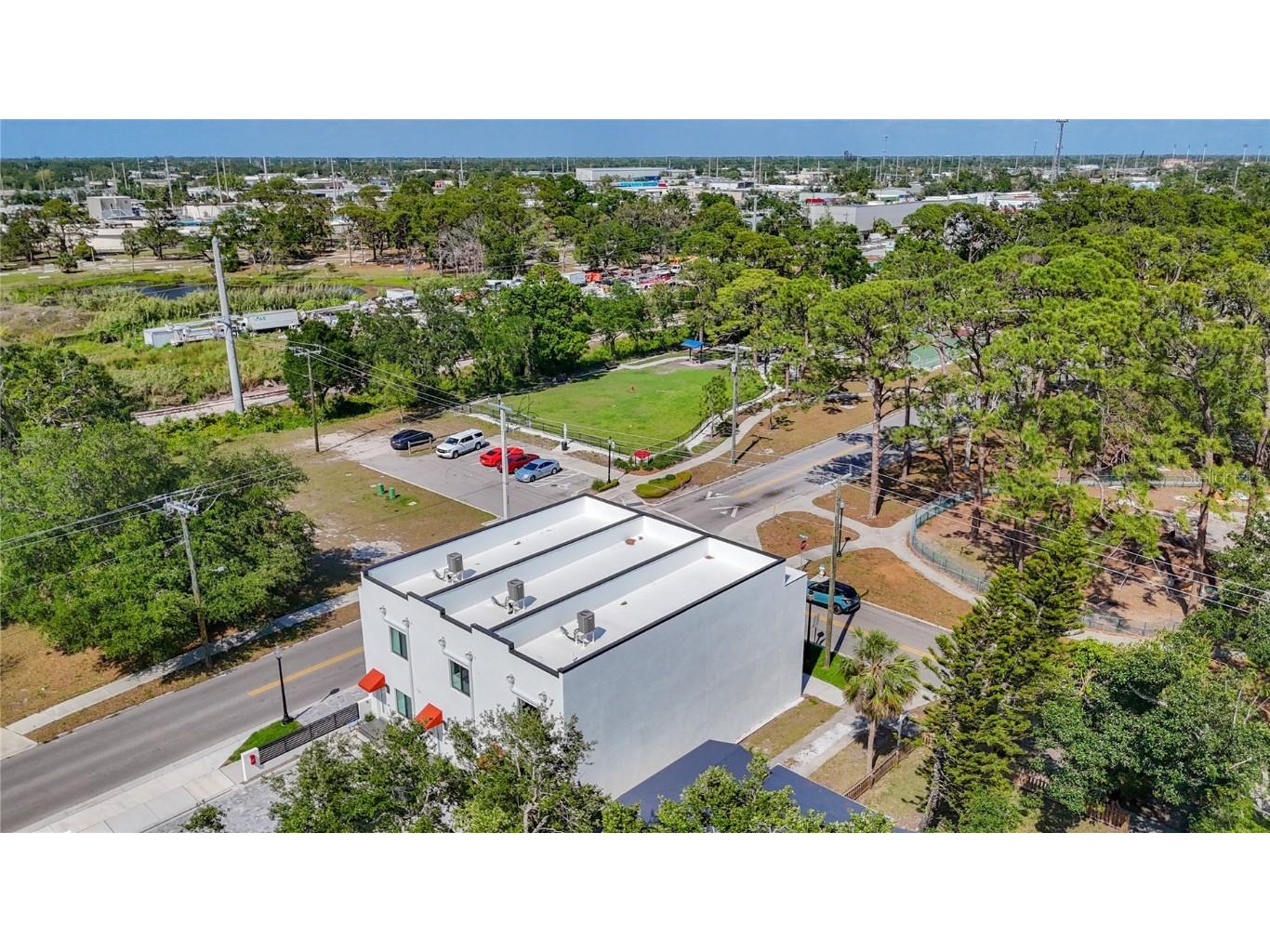 941 N Osprey Avenue Sarasota FL 34236 A4647524 image49