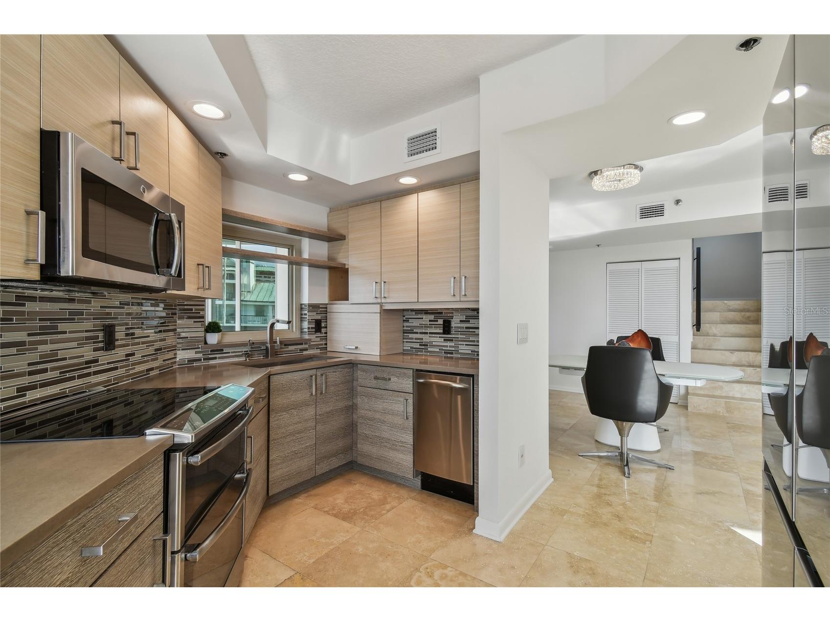 941 Seddon Cove Way Tampa FL 33602 TB8510152 image11