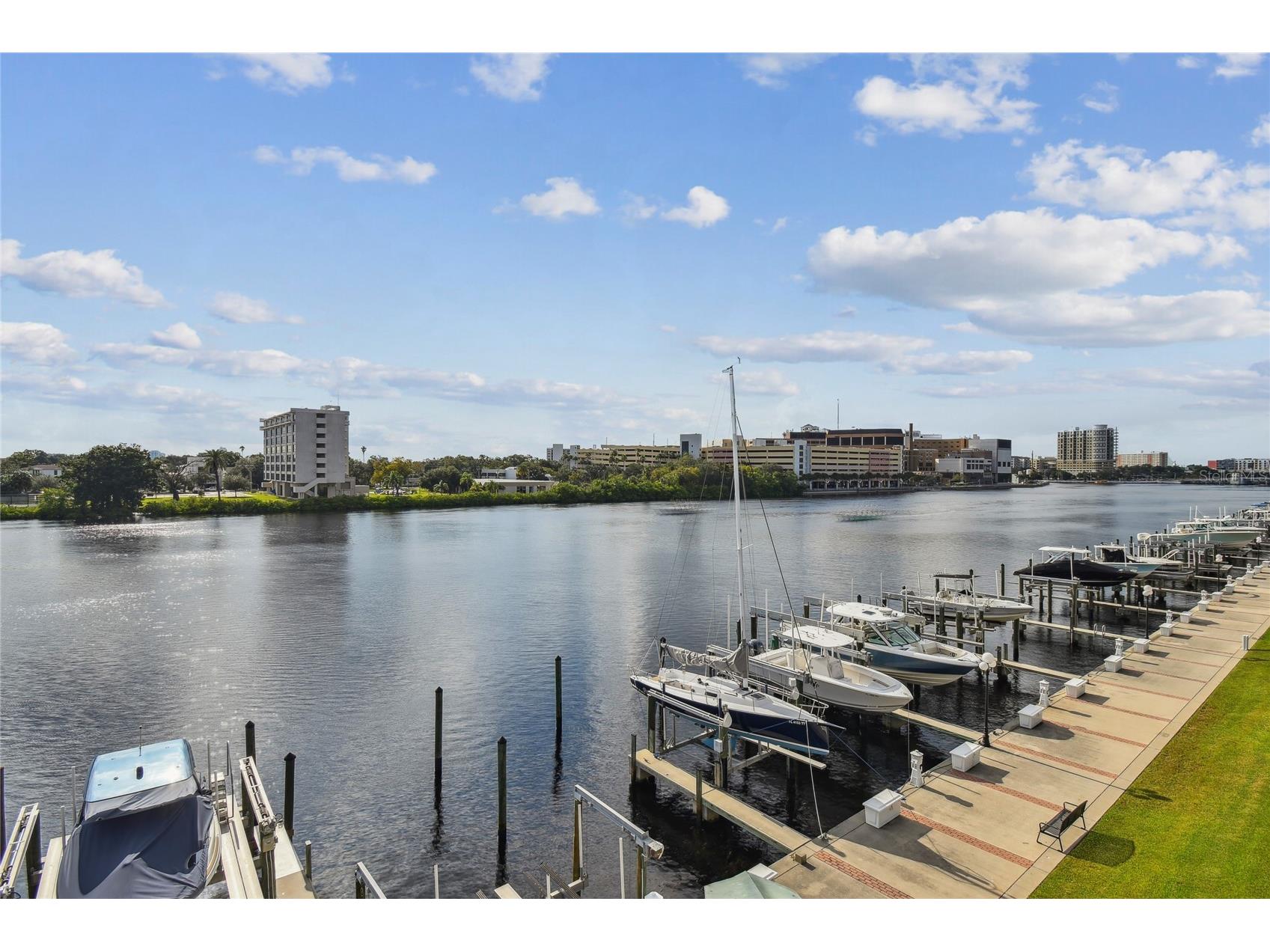 941 Seddon Cove Way Tampa FL 33602 TB8510152 image31