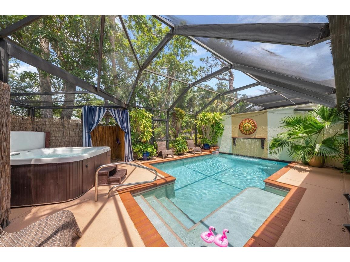 941 Virginia Drive Sarasota FL 34234 A4652219 image16