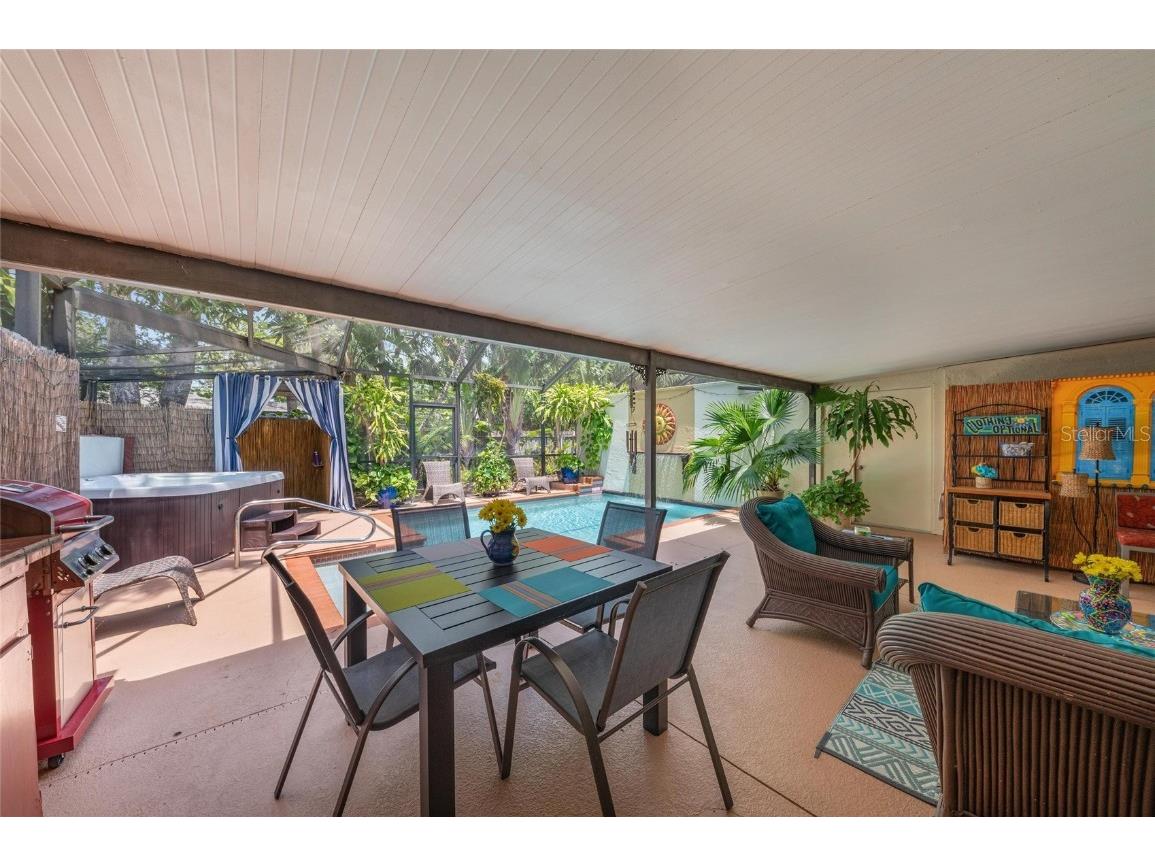 941 Virginia Drive Sarasota FL 34234 A4652219 image17