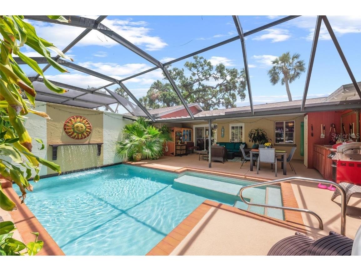 941 Virginia Drive Sarasota FL 34234 A4652219 image4