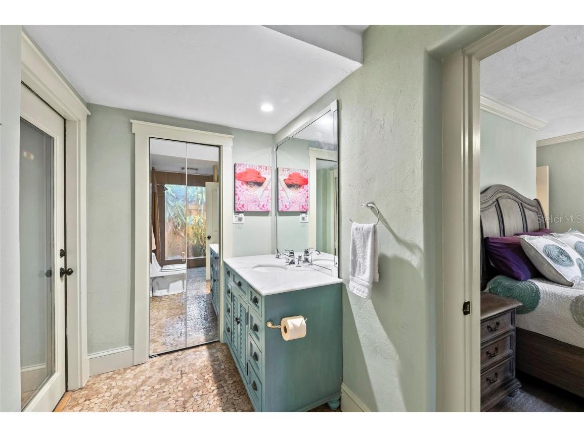 941 Virginia Drive Sarasota FL 34234 A4652219 image70