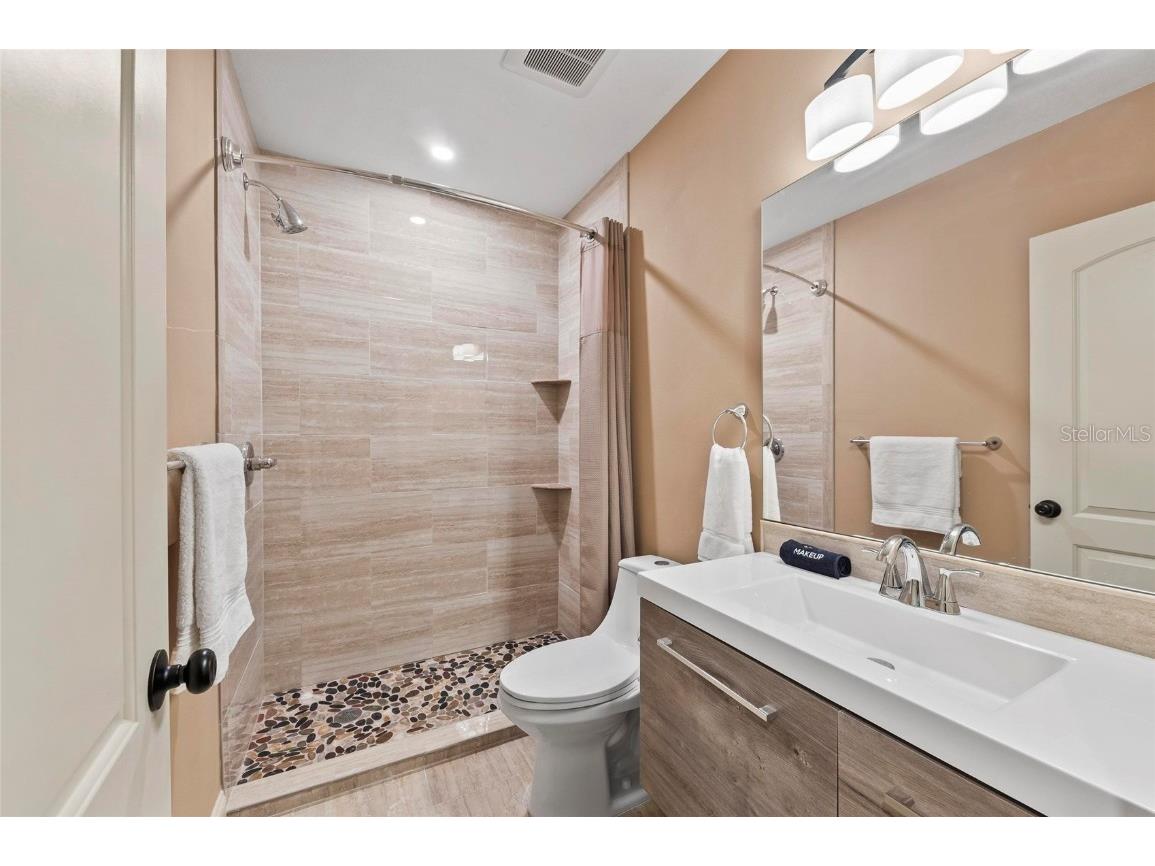 941 Virginia Drive Sarasota FL 34234 A4652219 image89