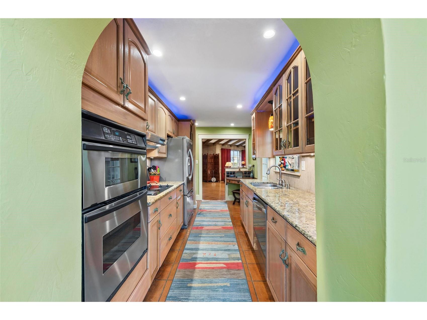 941 Virginia Drive Sarasota FL 34234 A4684540 image15