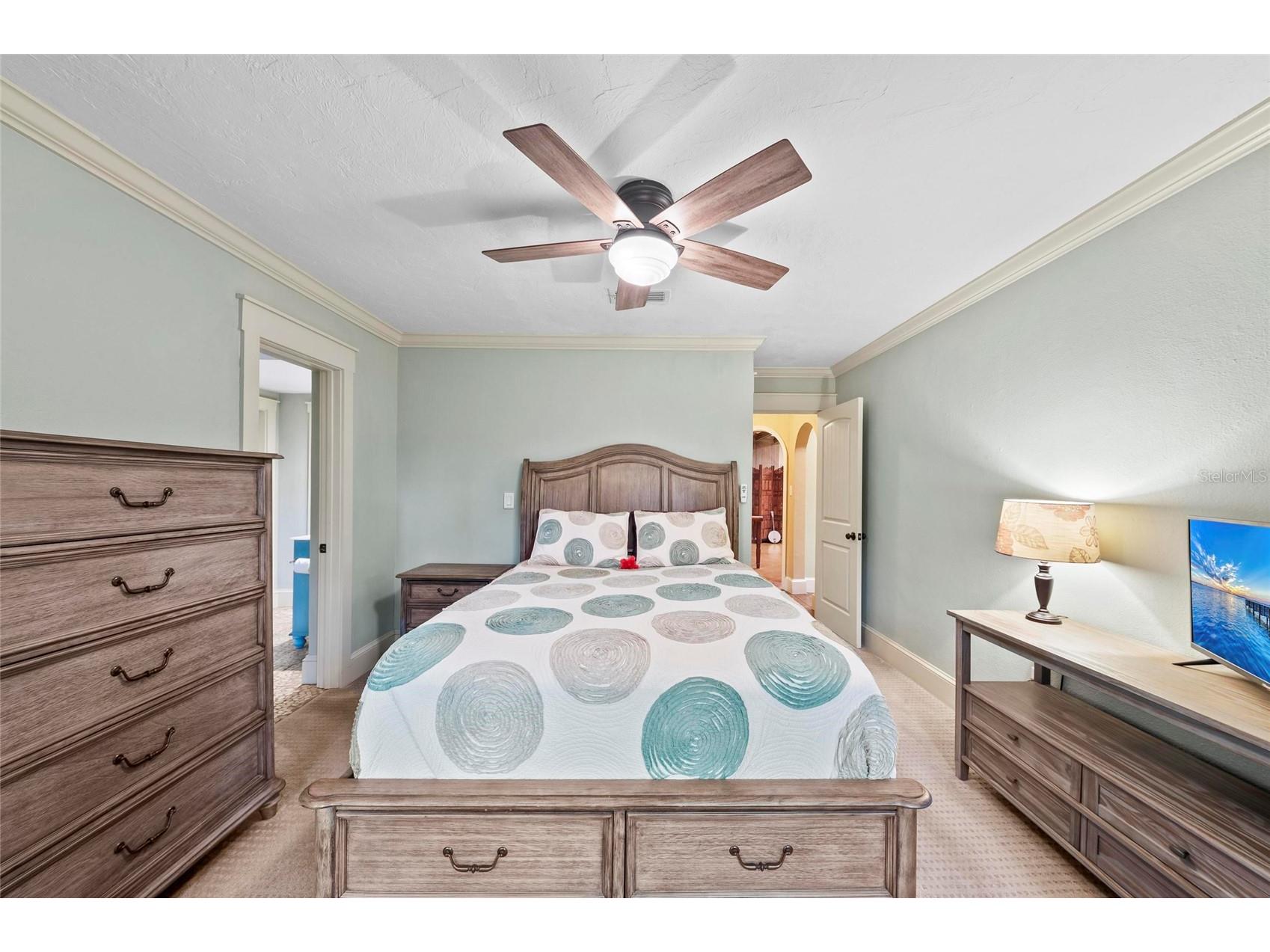 941 Virginia Drive Sarasota FL 34234 A4684540 image19