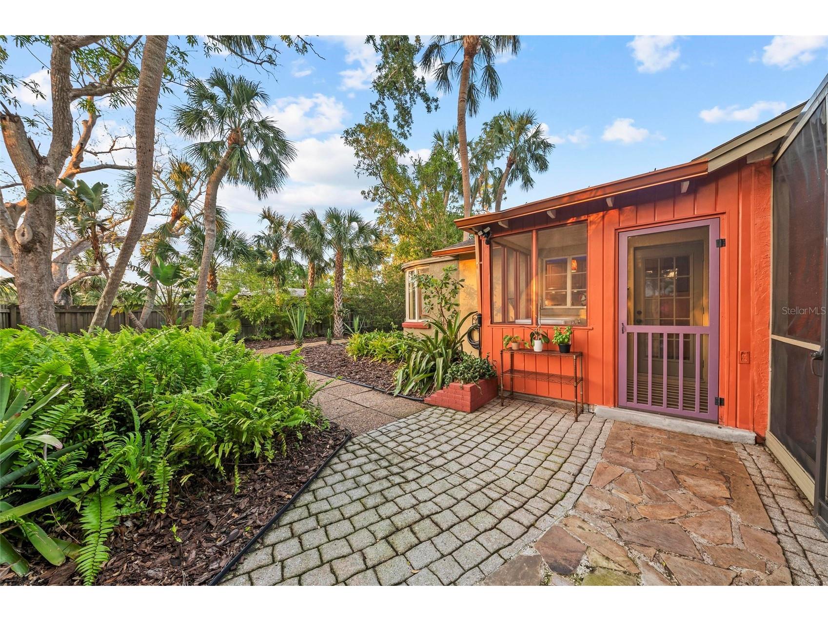 941 Virginia Drive Sarasota FL 34234 A4684540 image29
