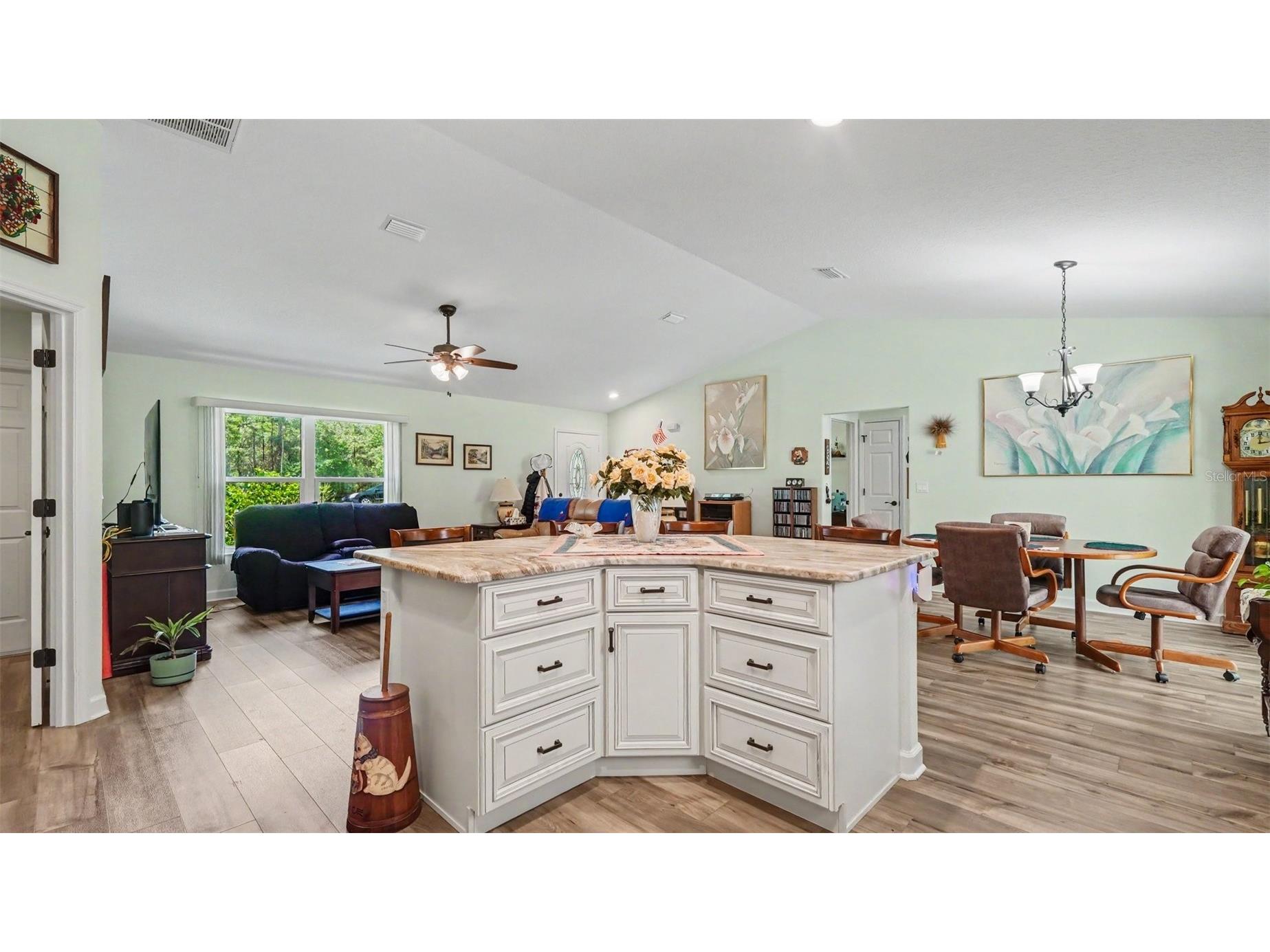 941 W Bancroft Drive Citrus Springs FL 34434 TB8515192 image10