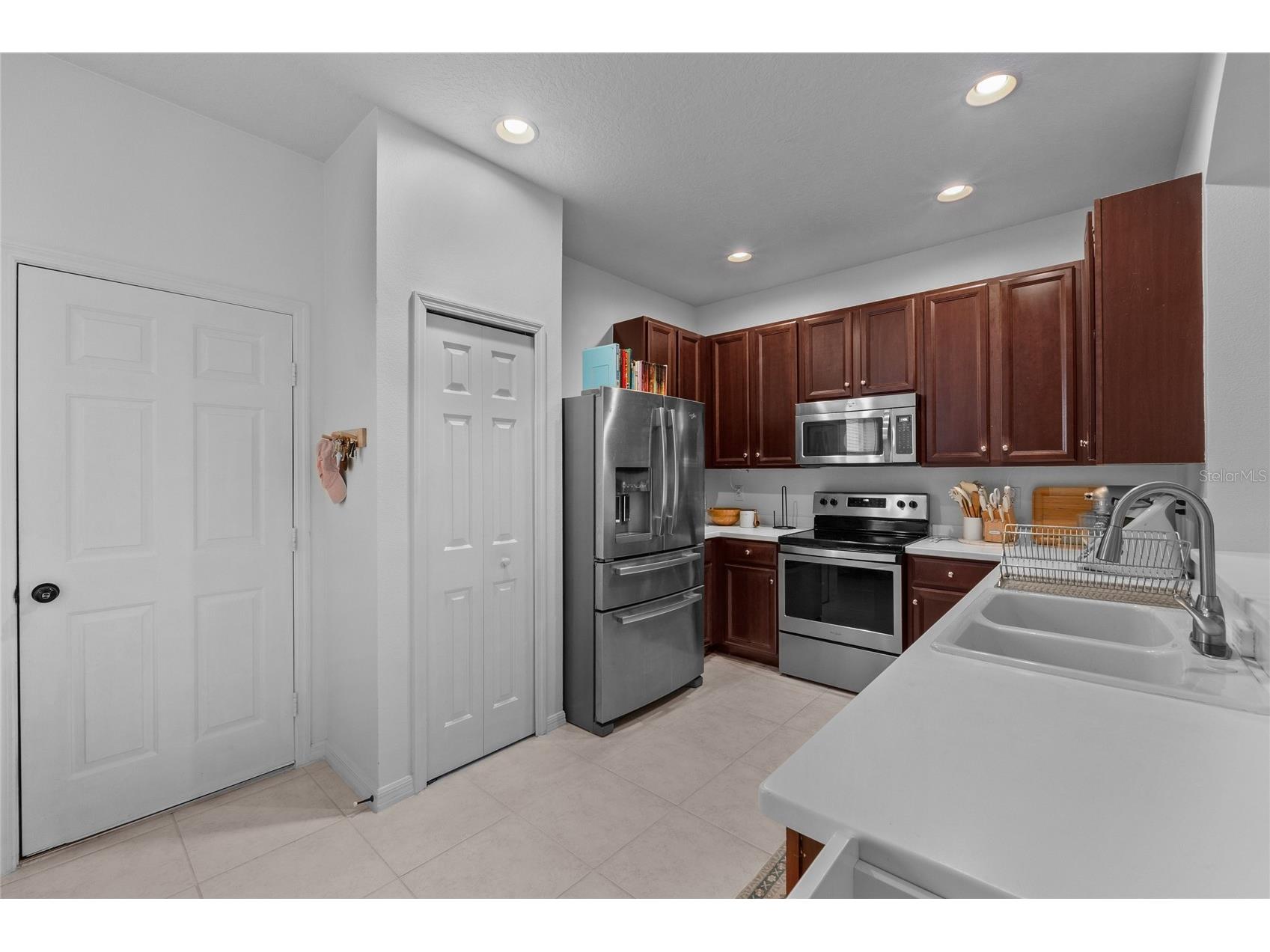 9410 Georgian Park Lane #105 Tampa FL 33626 TB8494483 image17