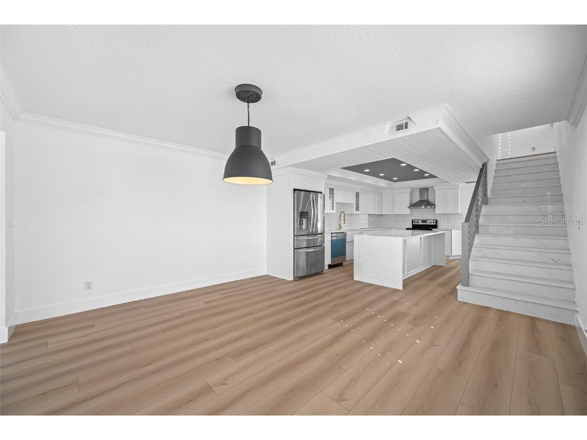 9410 Tara Cay Court #15 Seminole FL 33776 TB8430754 image21