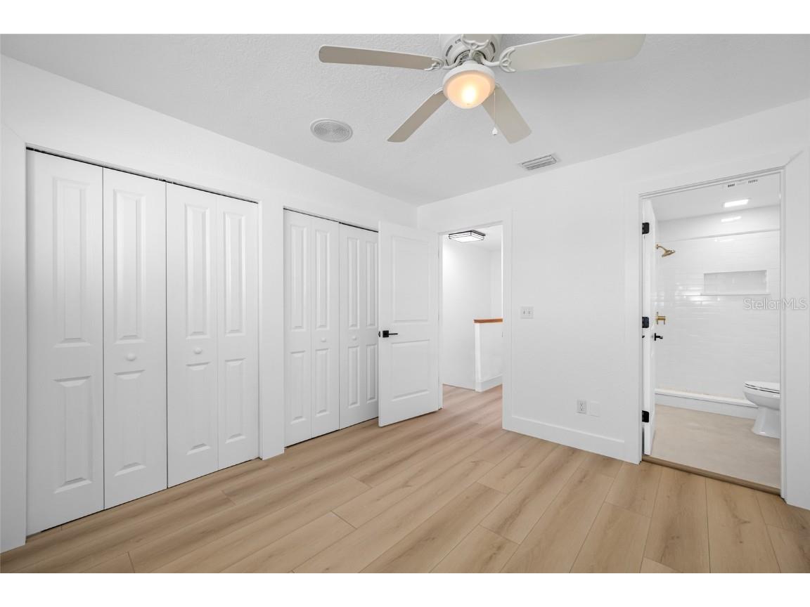 9410 Tara Cay Court #15 Seminole FL 33776 TB8430754 image33