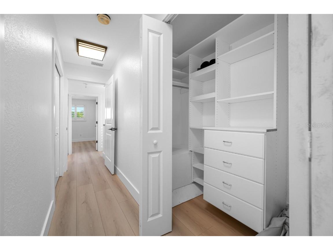 9410 Tara Cay Court #15 Seminole FL 33776 TB8430754 image36