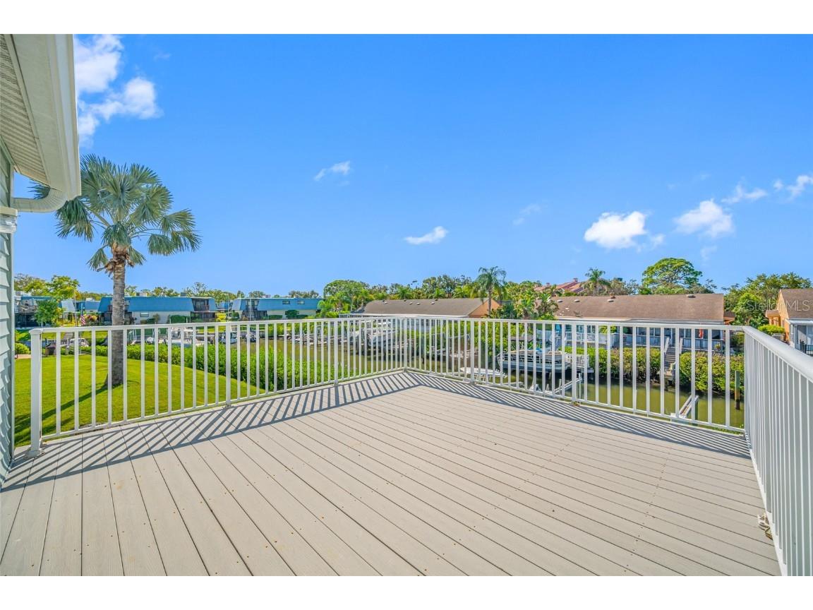 9410 Tara Cay Court #15 Seminole FL 33776 TB8430754 image45