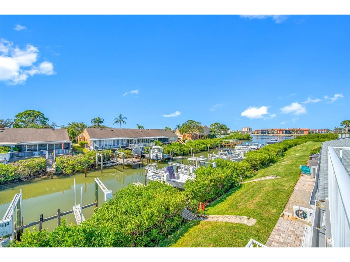 9410 Tara Cay Court #15 Seminole FL 33776 TB8430754 image50