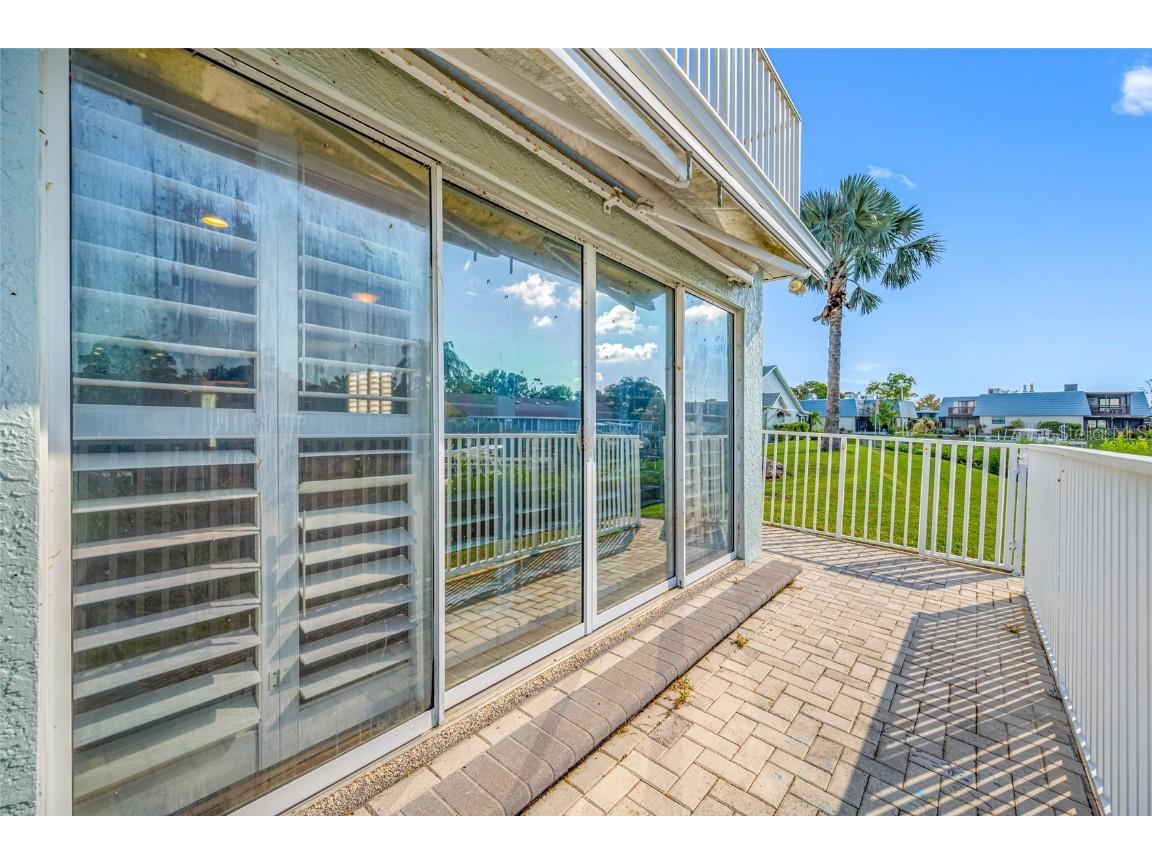 9410 Tara Cay Court #15 Seminole FL 33776 TB8430754 image60