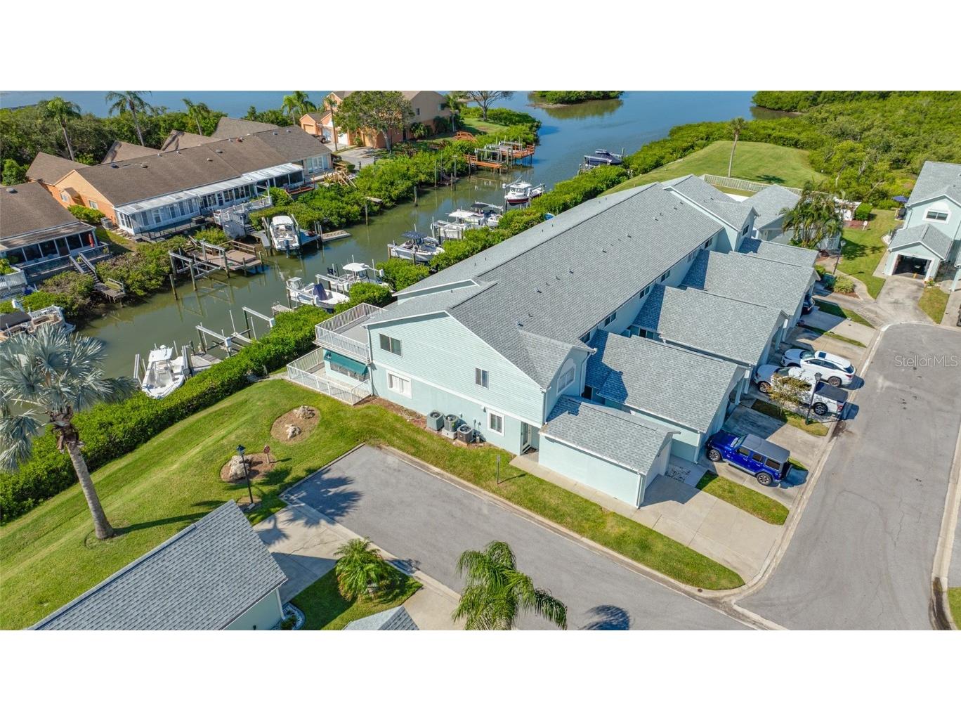 9410 Tara Cay Court #15 Seminole FL 33776 TB8430754 image83