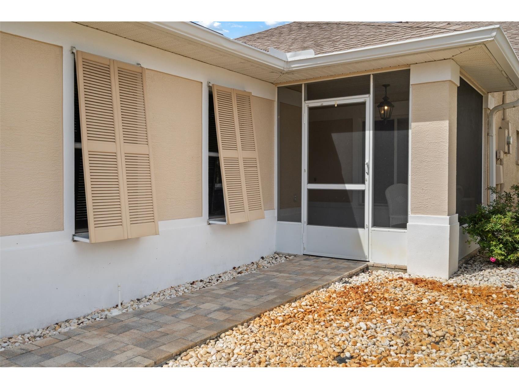9411 Burnam Drive Weeki Wachee FL 34613 W7883820 image3