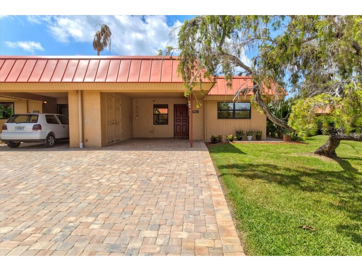 9411 Catalina Drive Bradenton FL 34210 A4619988 image1