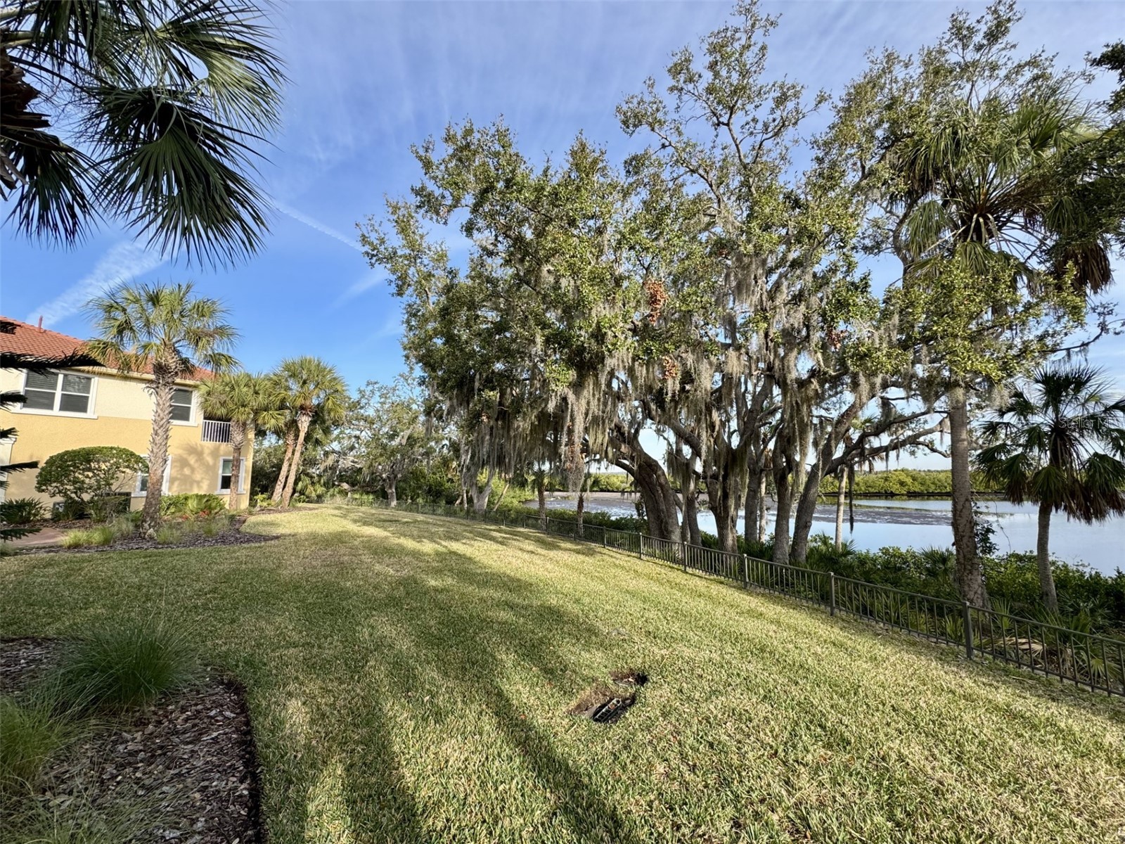 9411 Discovery Terrace #102B Bradenton FL 34212 - MANATEE RIVER A4680564 image6