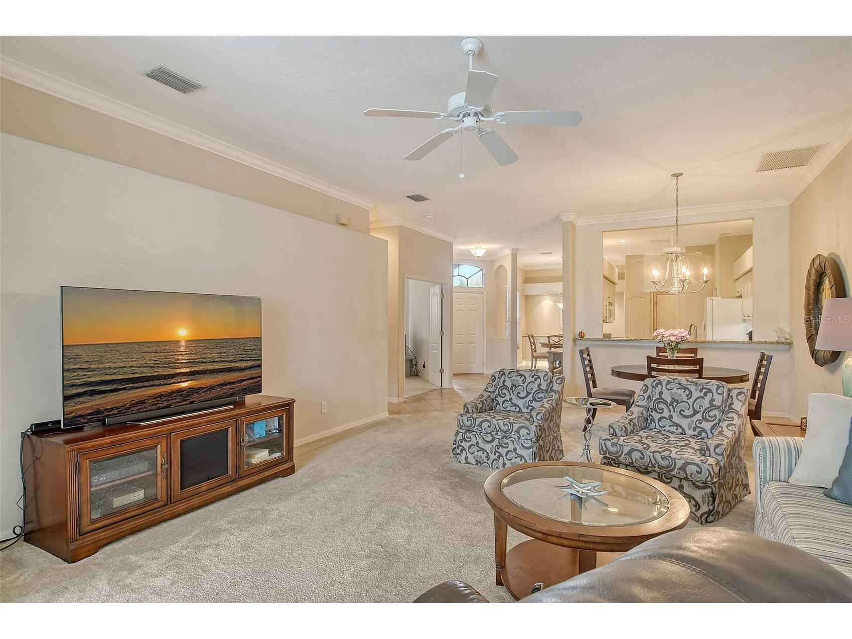 9411 Forest Hills Circle Sarasota FL 34238 A4683831 image11