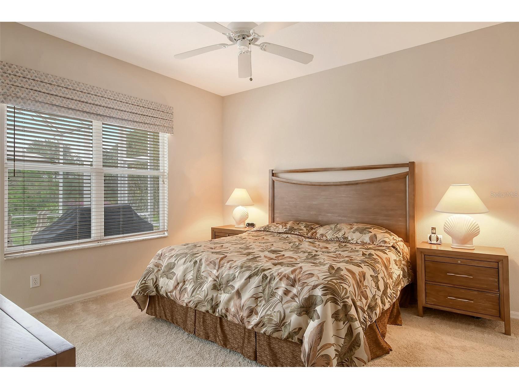 9411 Forest Hills Circle Sarasota FL 34238 A4683831 image18