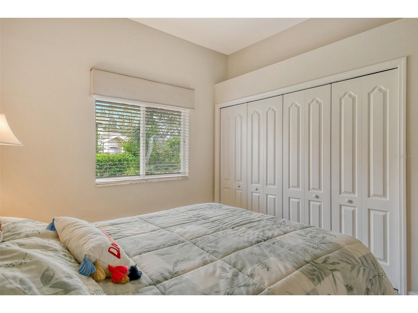 9411 Forest Hills Circle Sarasota FL 34238 A4683831 image23