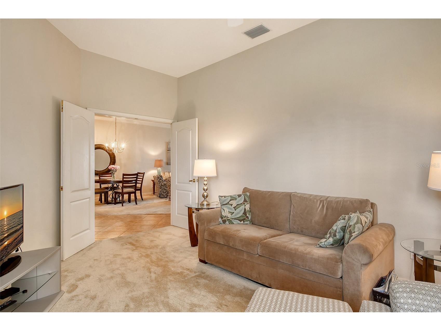 9411 Forest Hills Circle Sarasota FL 34238 A4683831 image26