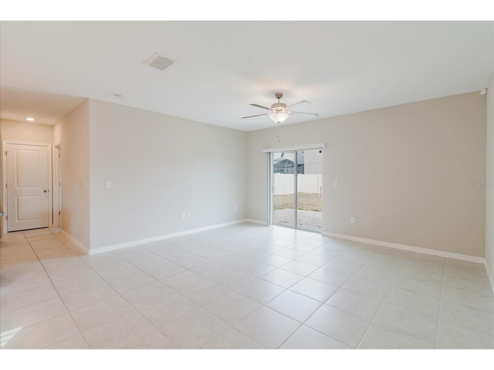 9411 Lemon Drop Loop Sun City Center FL 33573 TB8482162 image11