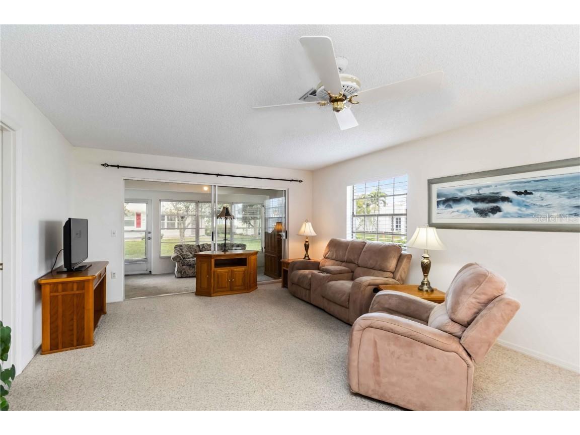 9412 Concord Circle Bradenton FL 34210 A4655028 image4