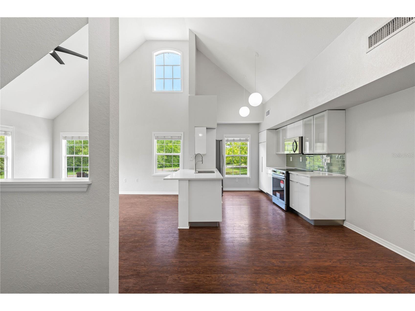 9412 Lake Chase Island Way #9412 Tampa FL 33626 TB8486077 image4