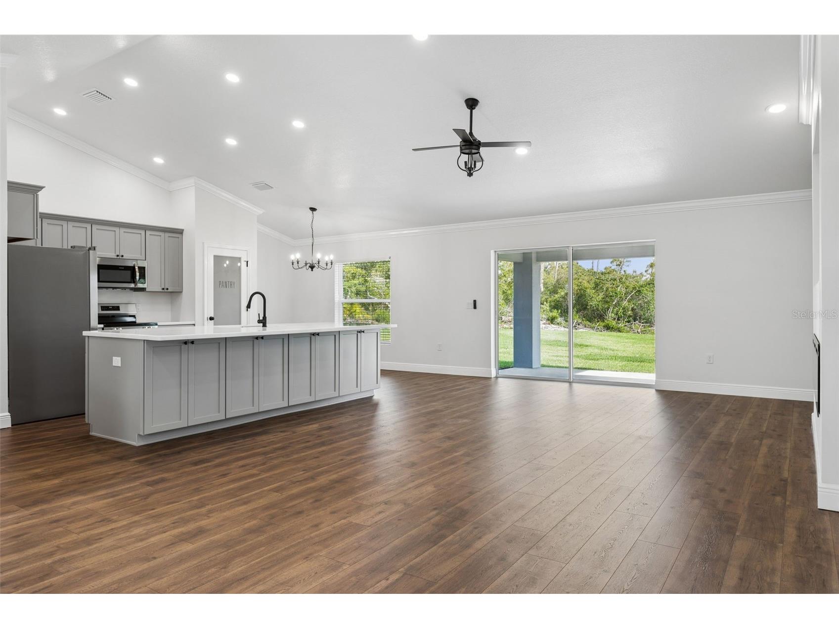 9412 Noddy Tern Road Weeki Wachee FL 34613 W7885012 image7