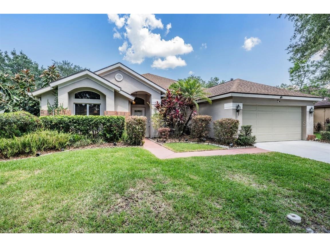 9413 Hunters Pond Drive Tampa FL 33647 W7865054 image1