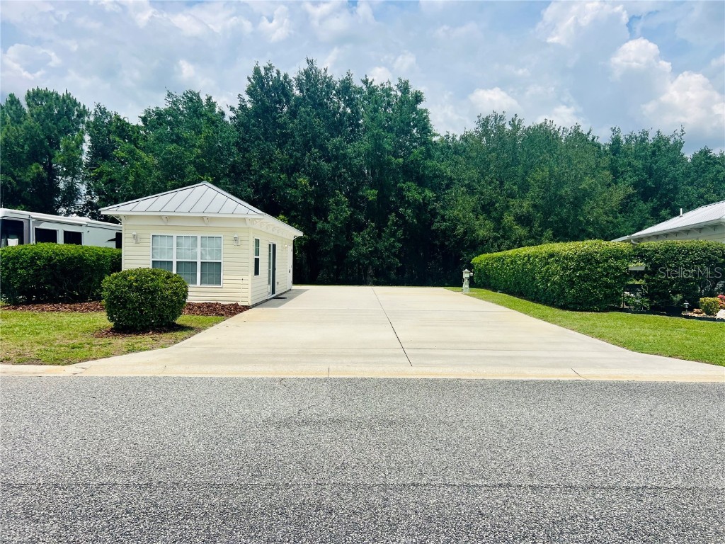 9413 SE 49th Terrace Webster FL 33597 G5096892 image1