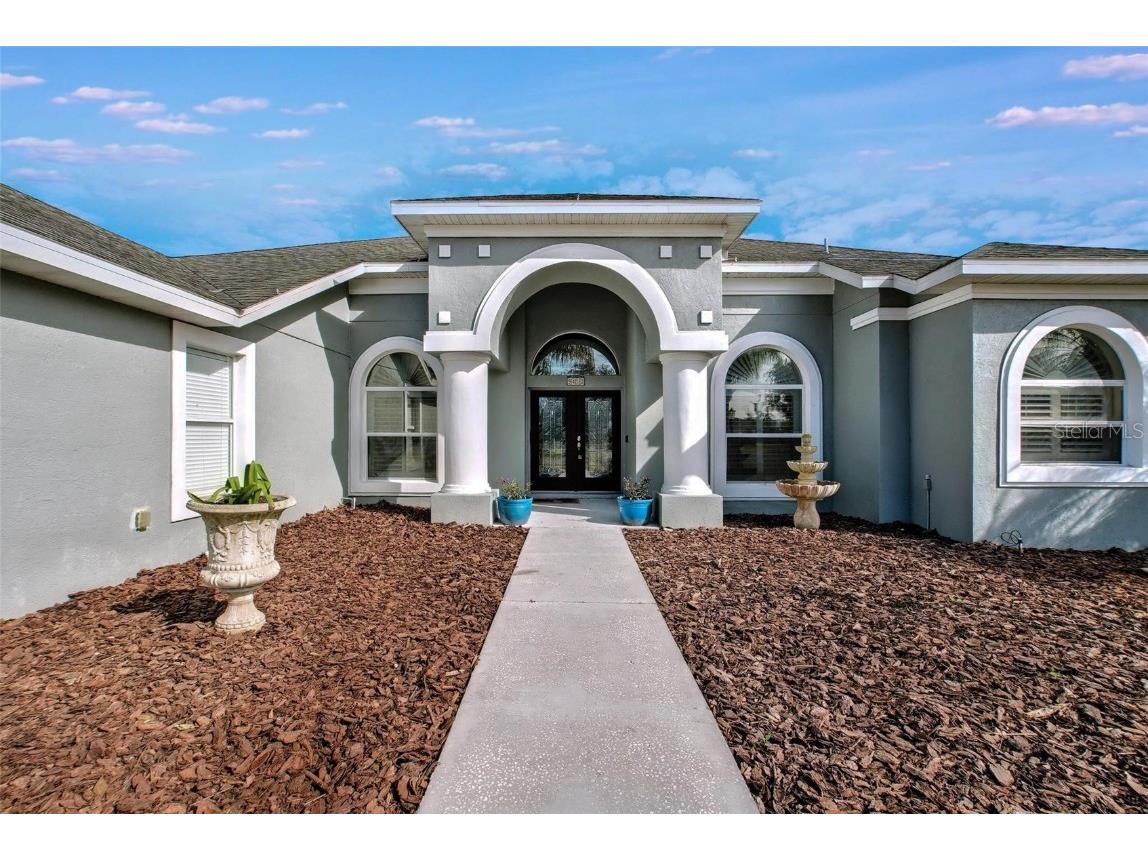9413 Swift Creek Circle Dover FL 33527 TB8339537 image1