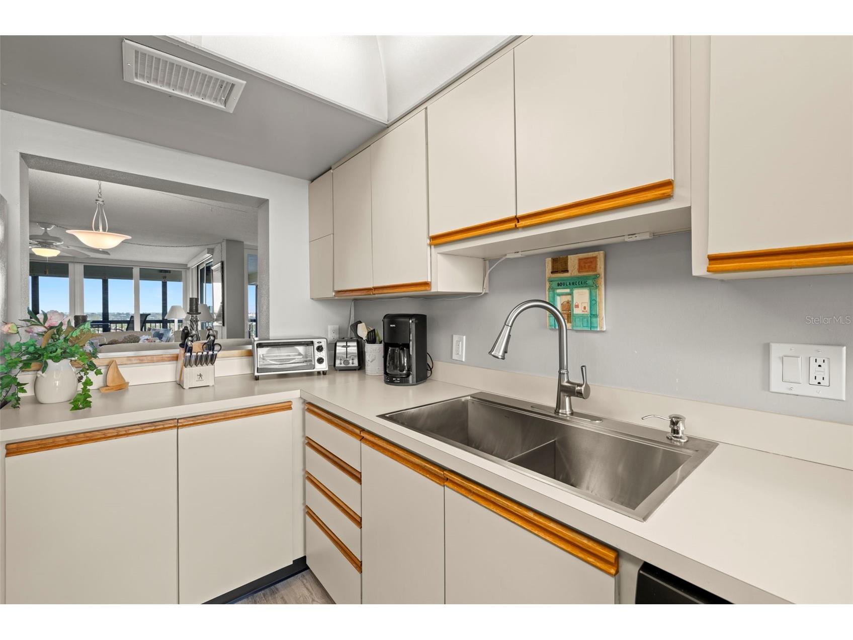 9415 Blind Pass Road #1006 Saint Pete Beach FL 33706 - INTRACOASTAL WATERWAY TB8495605 image25
