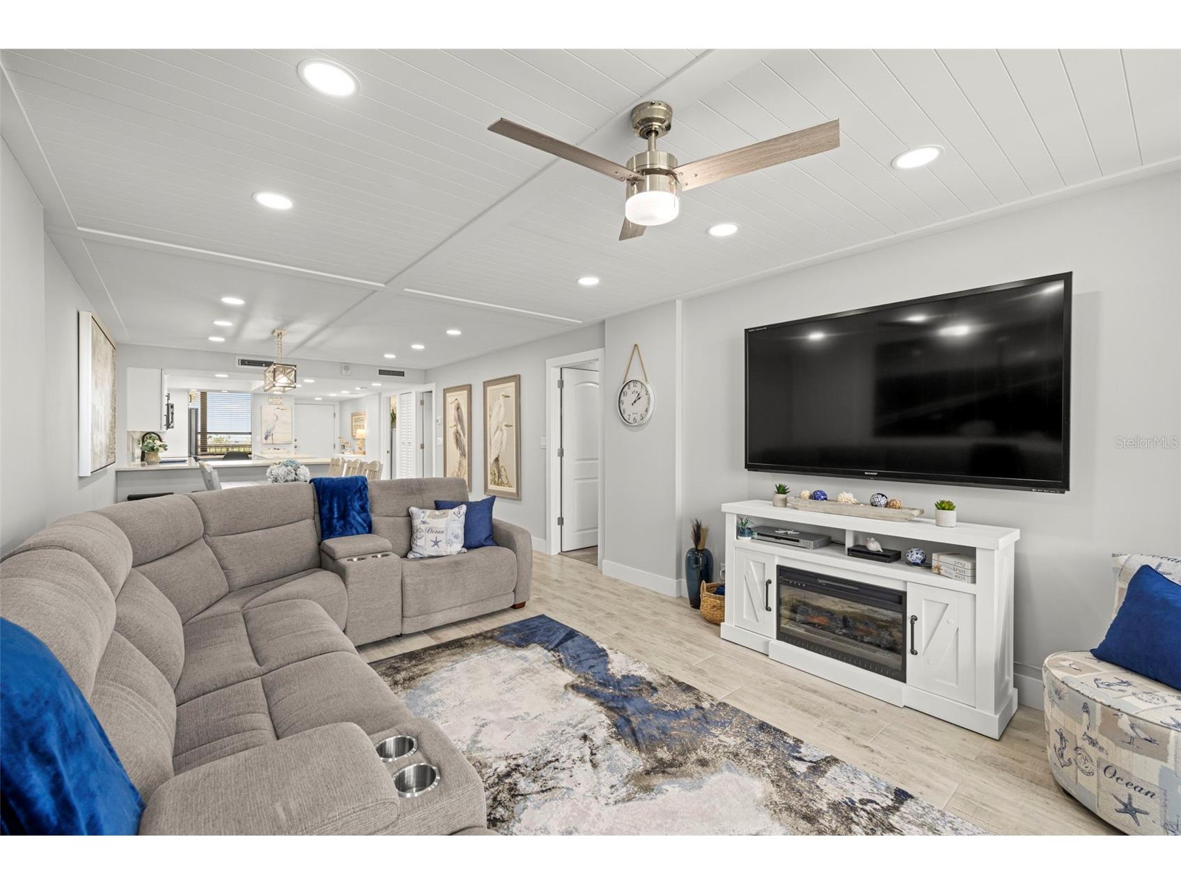 9415 Blind Pass Road #504 Saint Pete Beach FL 33706 - INTRACOASTAL WATERWAY TB8426940 image3