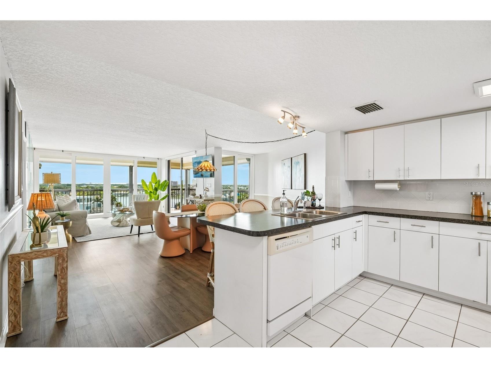 9415 Blind Pass Road #706 Saint Pete Beach FL 33706 TB8520278 image5